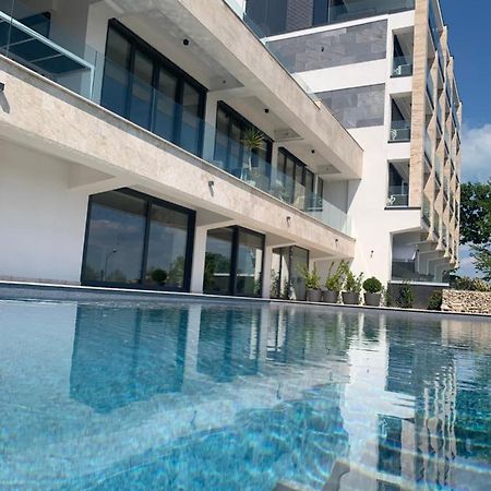 Lakeview Apartman Alsoors Ngoại thất bức ảnh